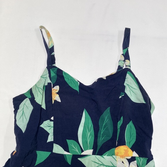 Old Navy Blue Floral Sweetheart Dress - Picture 2 of 4